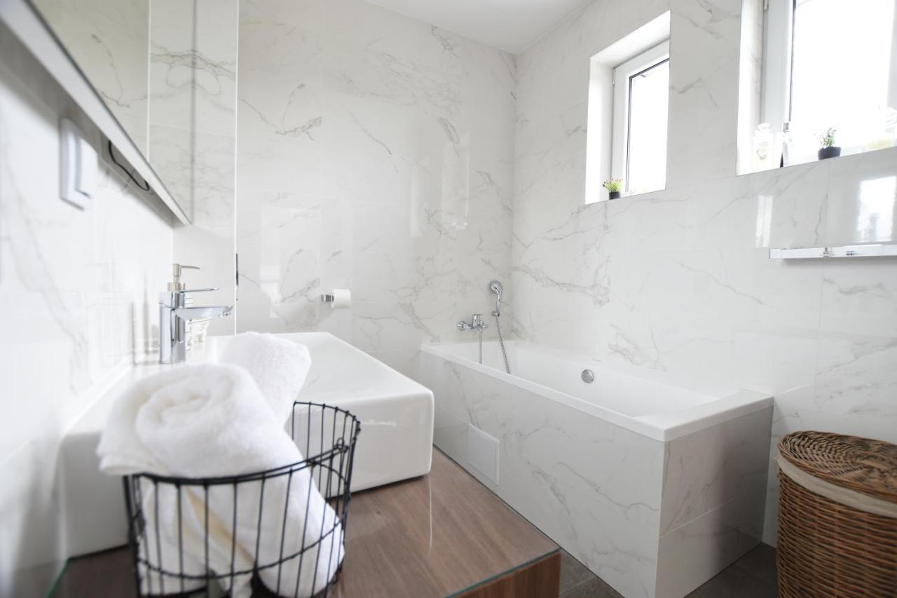 E.5 Ach Beskidy - Magiczny Horyzont, Apartment *