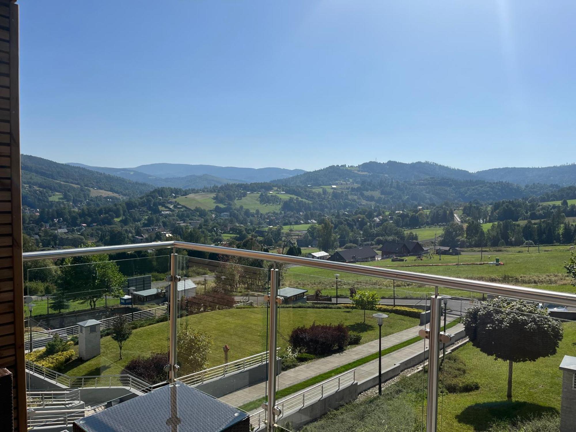 E.5 Ach Beskidy - Magiczny Horyzont, Apartment *